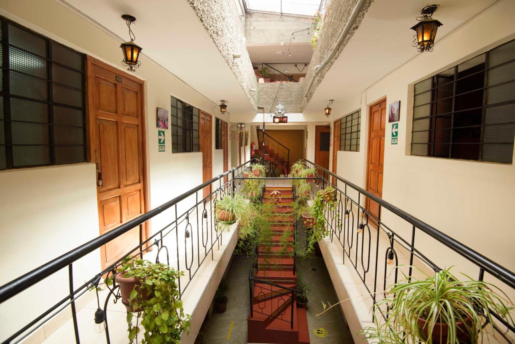 Hotel Virgen Del Carmen - Huaraz Exteriör bild