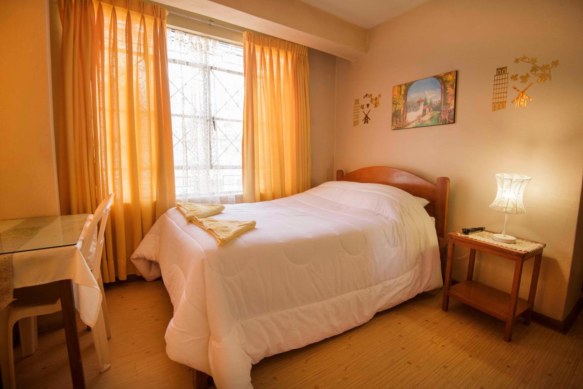 Hotel Virgen Del Carmen - Huaraz Exteriör bild